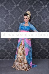 Modern Wedding Kebaya (Code : B015)