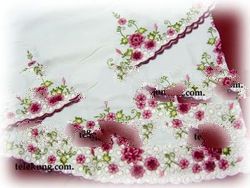embroidery praying cloth / telekung