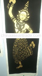 Golden Coated art woman dance