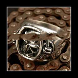 925 Sterling Silver Jewelry Skull Hands Ring