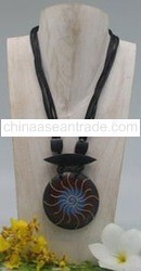 WOODEN NECKLACE