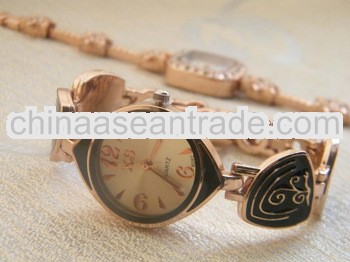 ladies fashion watches 2013 alloy case