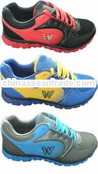 latest sport shoes design 2013