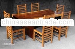 LINEA Chair and SUAR TABLE