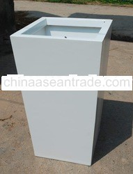 Wooden pot