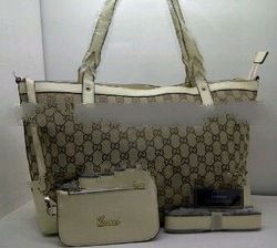 Medium Tote Bag with Detachable Pocket