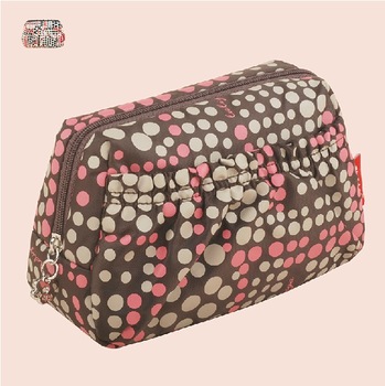 momo raindrops cosmetic bags with zip compartments