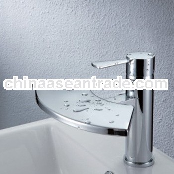 new design single handle brass basin faucet spout