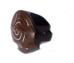 Sono Wood Finger Ring