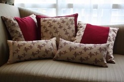 Cushion Mega Mendung