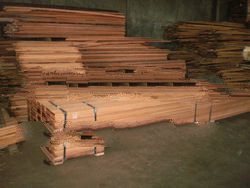 BANGKIRAI DECKING / MERBAU SAWN , E2E , S4S ,