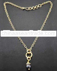 Brass necklace with Pearls