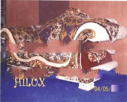Hilux Exclusive sofa