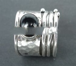 RFMN0035 - Sterling Silver Contemporary Ring with Hammer Finished & Onyx