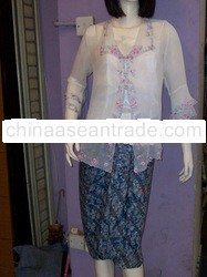 Kebaya encim