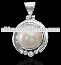 Pendant Mabe