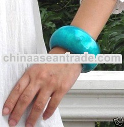 shell wooden bangle bracelet