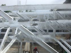 Rangka Atap Baja Ringan dan Plafond Gypsum