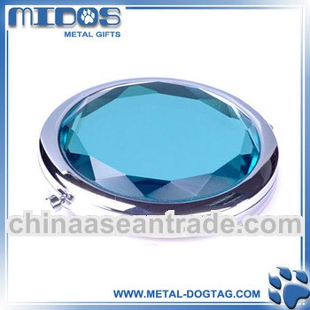 popular souvenir engagement gifts