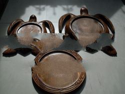 Salad bowl, turtle and plate picture frame