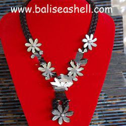 flower necklace shell art from caspla bali seashell design
