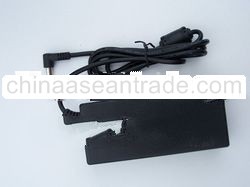 AC/DC universal power adaptor