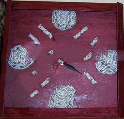 wall clock maroon