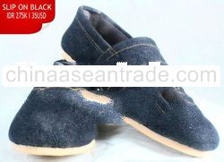 Slip on Black