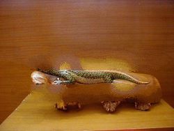 Wood Carving Tokay Lizard With Butterfly