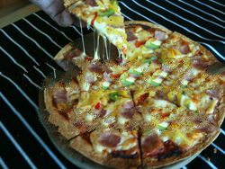 pizza : hawaiian chicken