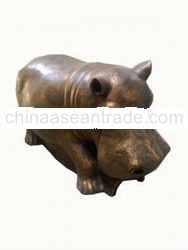 HIPO STATUE
