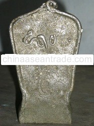 Mysterious King Figure