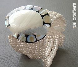 Clip-on beaded bracelet