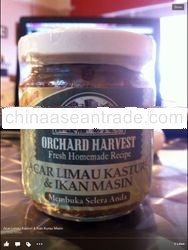Acar buah limau kasturi & ikan masin