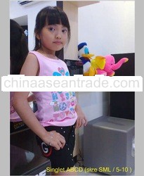sleeveless t-shirt