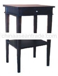 MUG 135 B wooden table