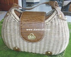 handcraft HANDBAG