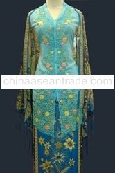 Kebaya Green berwarna traditional clothes