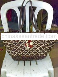 Tas Rara Rante Oval HANDBAGS