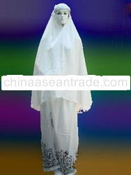 Mukena motif bali