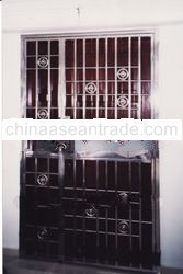 SMALL WHITE STEEL DOOR