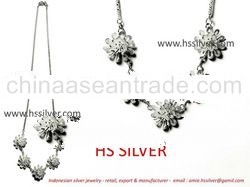 Neclace silver filigree