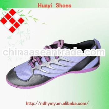 stylish brand hiking shoe