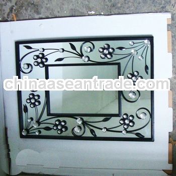 sun shaped wall clock