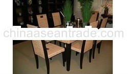 Water Hyacinth Dining Set