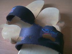 Hotel Bakiak (Slippers)