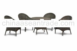 Biscayene Dining Set