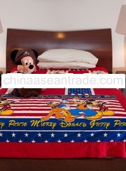 Caracter Patchwork Blanket