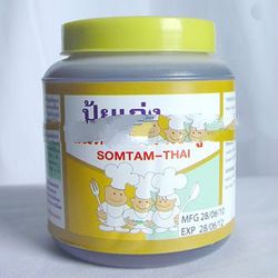 Thai Papaya Salad Dressing more delicious and easier with one spoon.