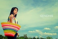 Agol Natural Handbag